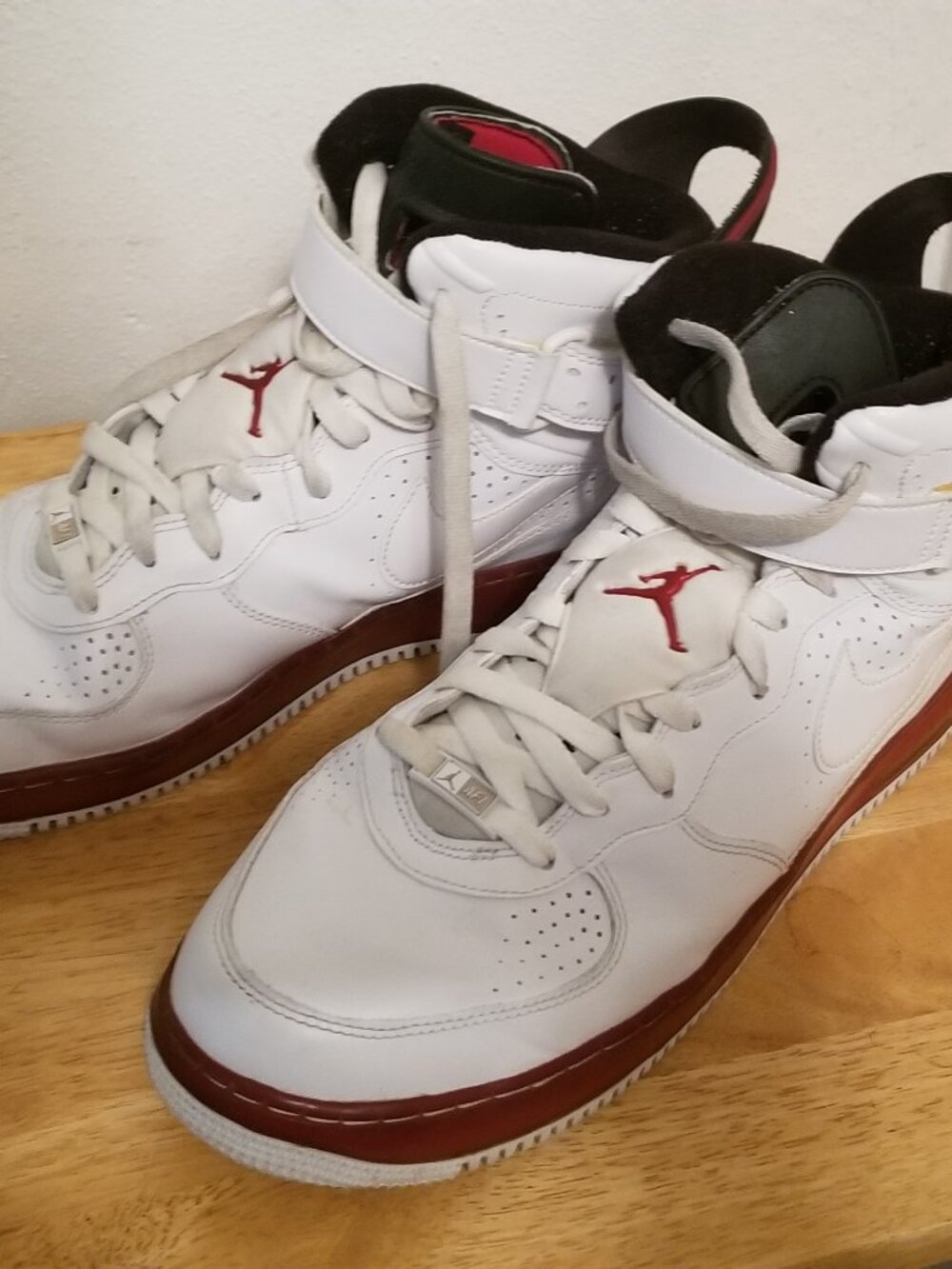 Size 12 - Jordan Fusion 6 Varsity Red Leather 2009 343064-102